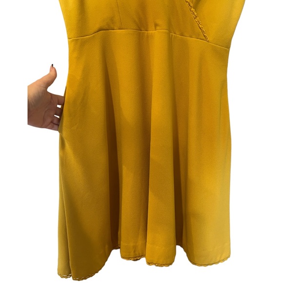 Dress The Population Dominique Fit & Flare Dress in Yellow (XXL) - Picture 9 of 11